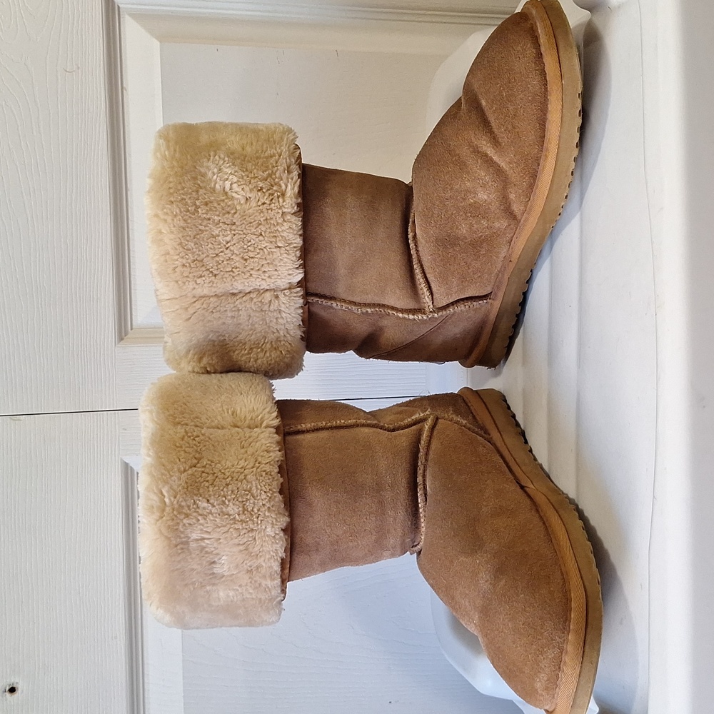 UGG Australia classic tall suede sheepskin leather faux fur boots - 9 - tan - Picture 6 of 12